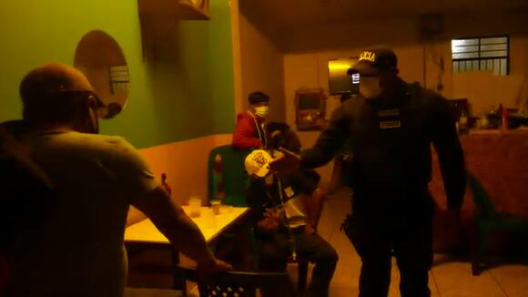 PNP intervienen locales donde realizaban fiestas COVID en Cañete