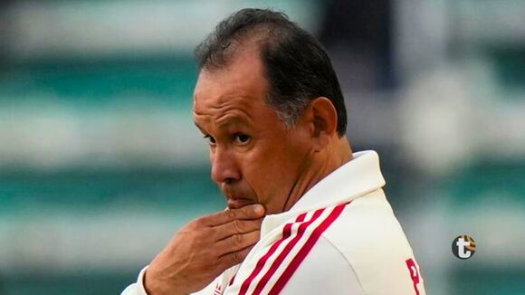 Juan Reynoso brindó entrevista a su ex compañero Percy Olivares (Video: Fuera del sistema)