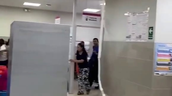 CORREO | Colapsa techo del Hospital Naylamp de EsSalud en Chiclayo tras intensas lluvias