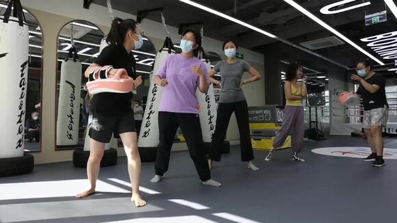 Una paliza viral a mujeres desata la fiebre por la defensa personal en China