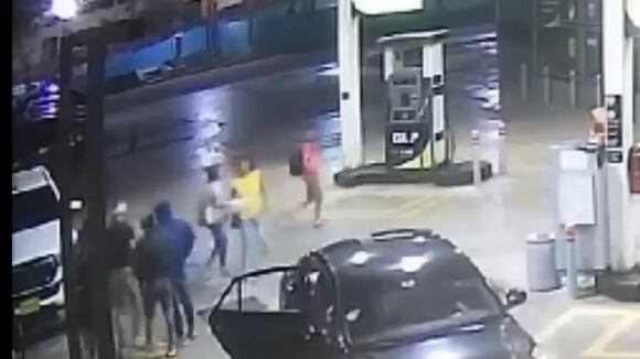 Cámaras captan robo de vehículo en Trujillo