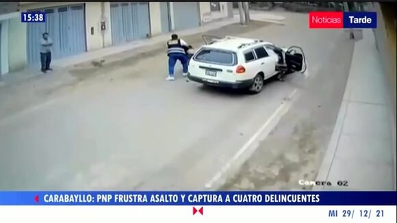 Carabayllo: Capturan a balazos a cuatro ladrones que intentaban robar un auto