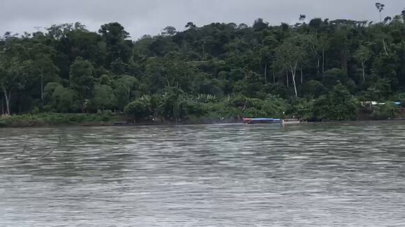 Al menos cinco militares fallecidos y otros desaparecidos tras caída de helicóptero a río en Cusco (VIDEO)