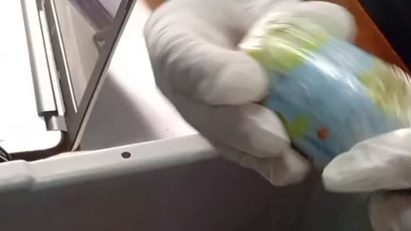 CORREO | Detienen a pareja de internos con productos prohibidos