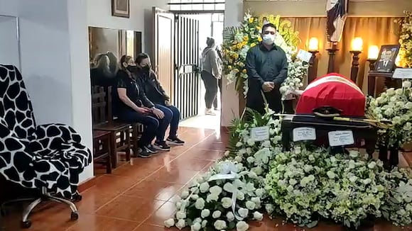 Velan restos de capitán de la FAP en Trujillo