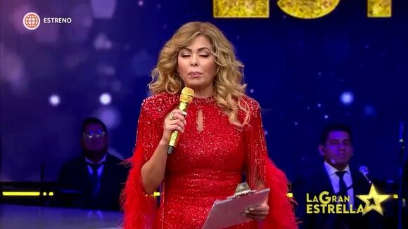 Ruby Palomino es presentada en la Gran Estrella
