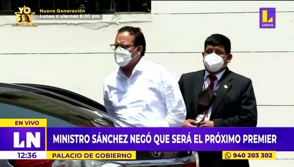 Ministro Roberto Sánchez en Palacio de Gobierno