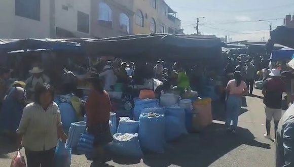 Comerciantes invaden cale Jirón de la Unión en Tacna - Correo