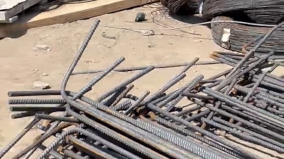 Dejan granada de guerra en obra de Chepén