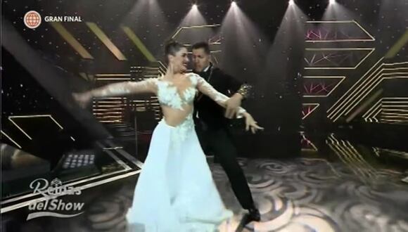 Baile de Korina Rivadeneira temática balada