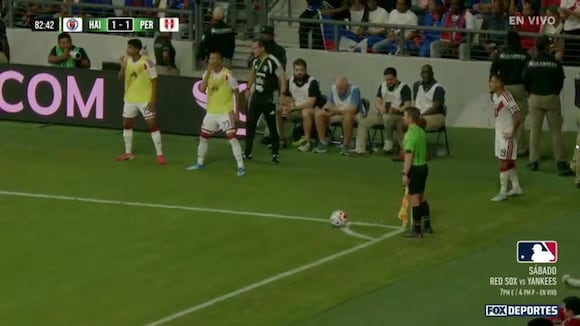 Gol de Jairo Vélez puso el 2-1 del Perú vs Haití. (Video: Fox Sports)