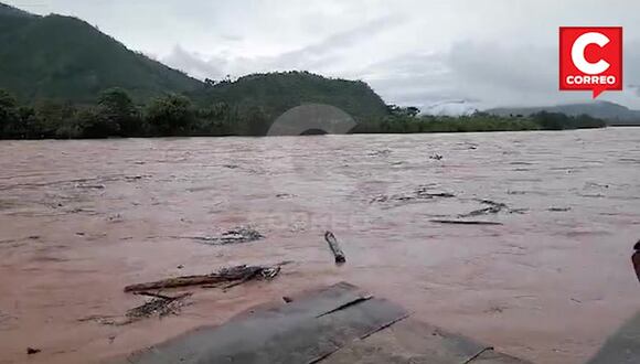 Palizada en río Perené en Pichanaqui paraliza transporte pluvial