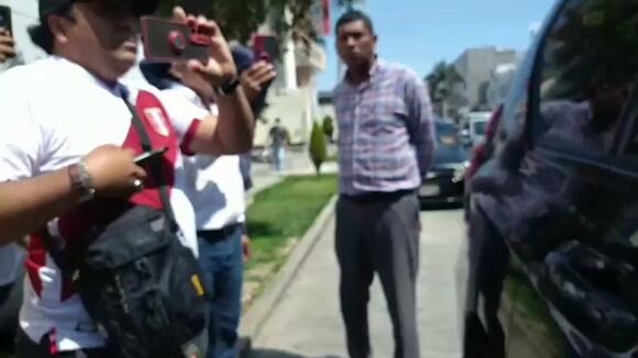 Arrojan bolsa de basura a dirigente de APP en Trujillo