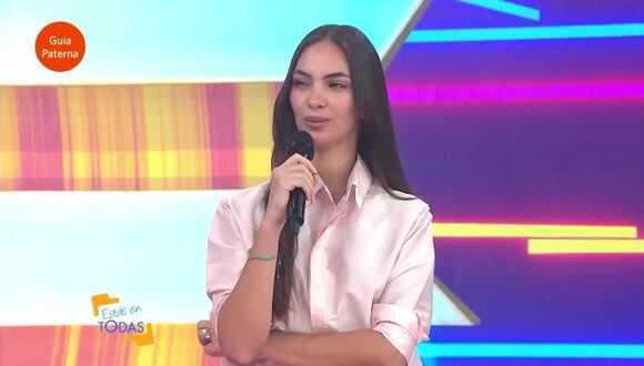 Natalie Vértiz llora al recibir emotiva sorpresa de su madre