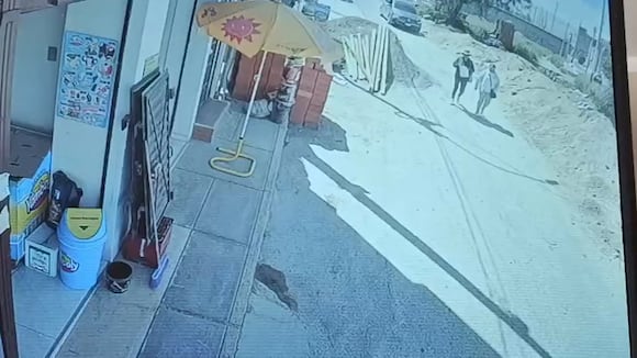 Ladrones arrastran a cocinera para robarle su cartera con dinero en Arequipa