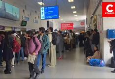 Decenas de pasajeros varados por mal clima en Arequipa (VIDEO)