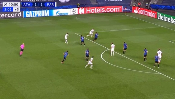 Choupo-Moting marcó el segundo gol de PSG ante Atalanta por Champions League. (ESPN 2)