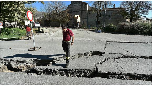 Italia: Fuerte sismo de 6,5 golpea nuevamente el centro de la ciudad (VIDEO)