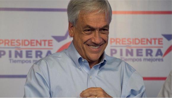 Sebastián Piñera generó indignación por el codazo que le pegó a su esposa (VIDEO)