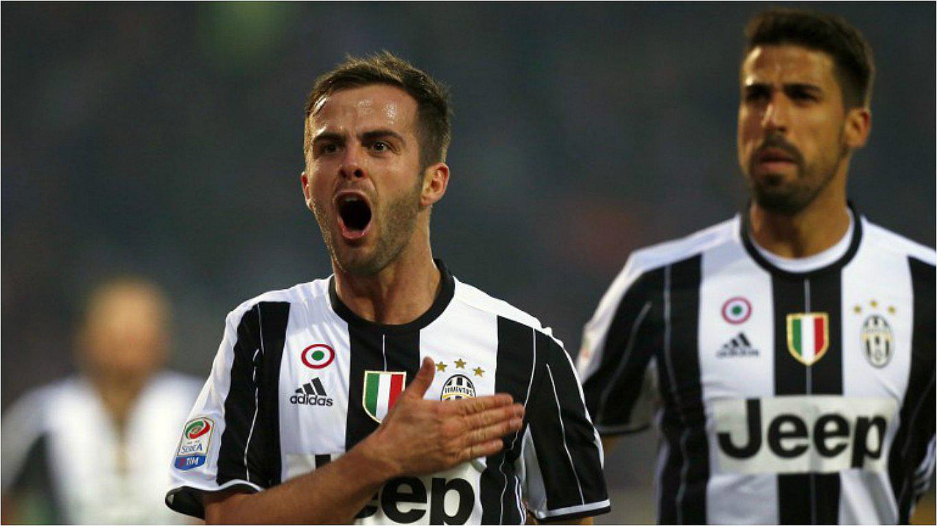 Juventus cambia de escudo y genera cadena de memes