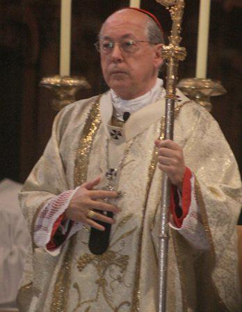 Cardenal Cipriani critica reparto de condones