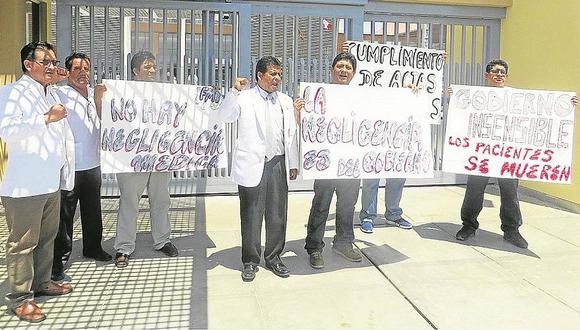 Lambayeque: Federación Médica espera firma de decreto supremo para no iniciar huelga