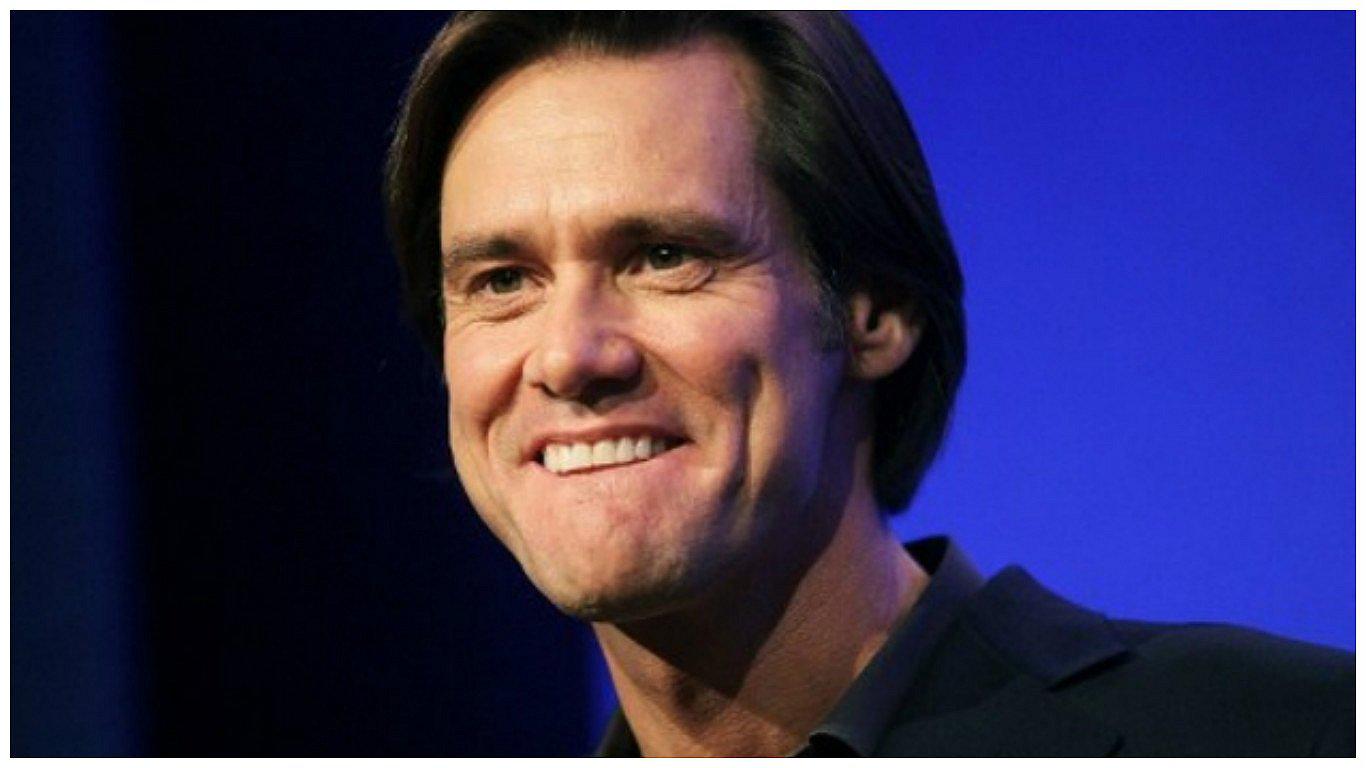 ¡​Irreconocible! Jim Carrey reaparece en Twitter y su cambio preocupa a sus seguidores [FOTO]