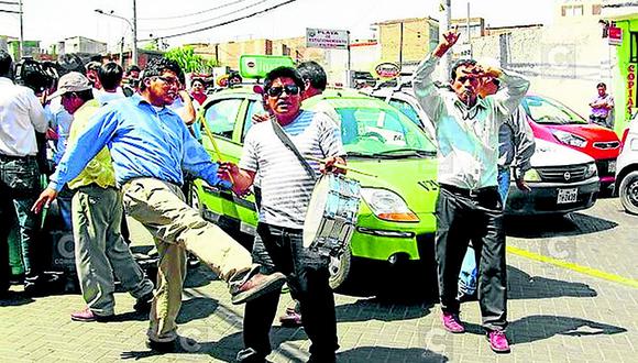 Choferes protestan contra la comuna