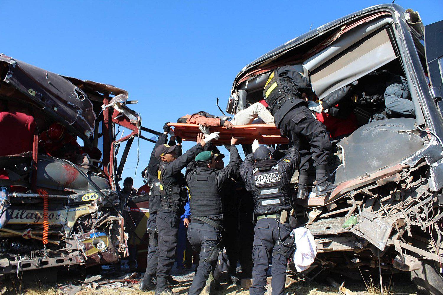 Cusco: Sube a cuatro el número de fallecidos tras accidente en Sicuani