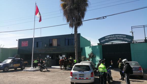 Policías investigan accidente ocurrido en el distrito Gregorio Albarracín.