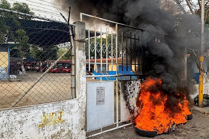 Venezuela: Heridos en enfrentamientos cerca de la frontera con Colombia (VIDEOS y FOTOS)