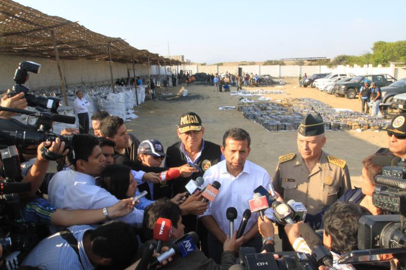Humala: "No van a encontrar ministros que van a una suite a traficar intereses particulares"