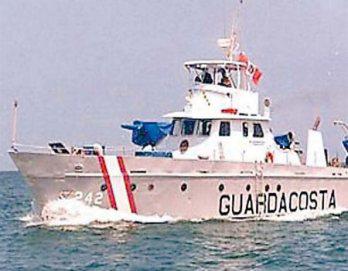 Patrullera se hunde y desaparecen 3 marinos