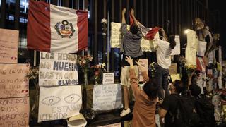 Altar en homenaje a Inti Sotelo y Jack Pintado en Av. Abancay fue reconstruido (VIDEO y FOTOS)