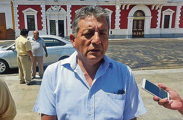 Alcalde de El Porvenir  denuncia que le dejan una deuda de más de 15 millones de soles 