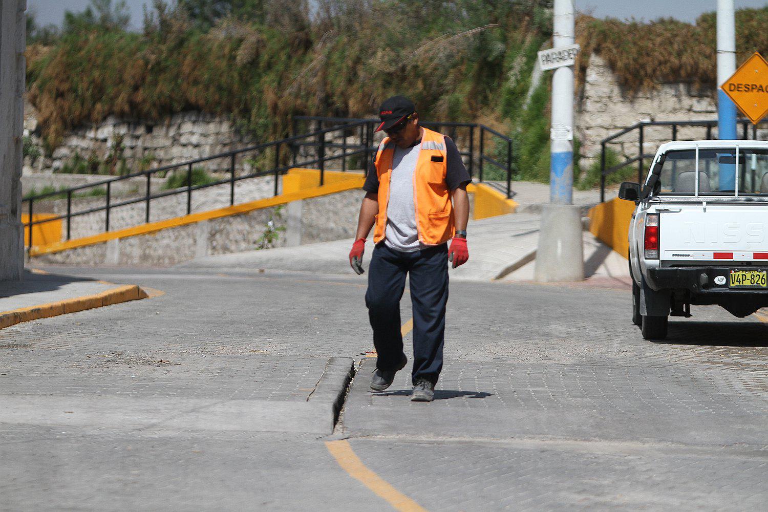 Amenazan con cerrar calle Taboada por incumplir compromisos
