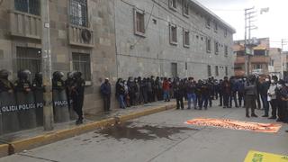 Protestan por quedarse sin Pacto Colectivo en Huancavelica