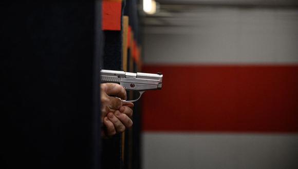 Menor de Florida es acusado como adulto por el robo de 22 pistolas. (Foto:  Ed JONES / AFP)