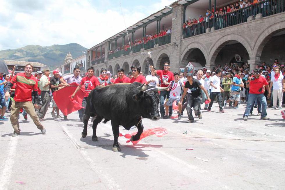 Ayacucho vibra con típico Pascua Toro