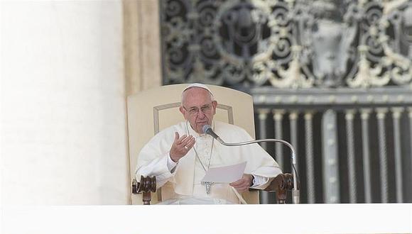Papa Francisco: "Existe una guerra mundial para destruir el matrimonio"