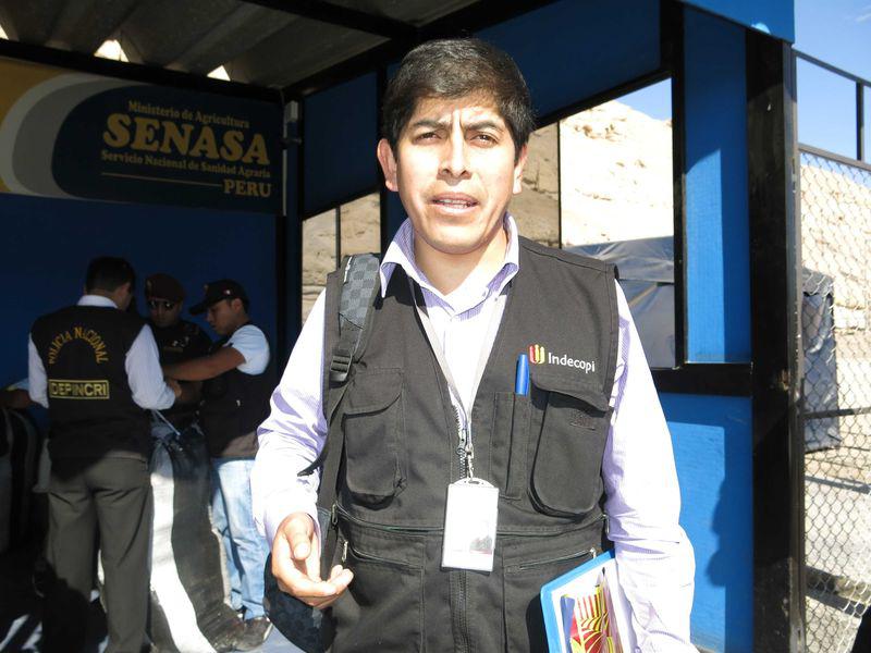 Instruyen a adolescentes en taller sobre derechos del consumidor