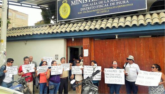 Los pacientes afectados por el IPO protestan para exigir al fiscal que avance la investigación