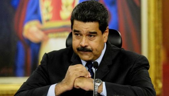 Nicolás Maduro asegura que venezolanos emigran con bolsillos "llenos de dólares"