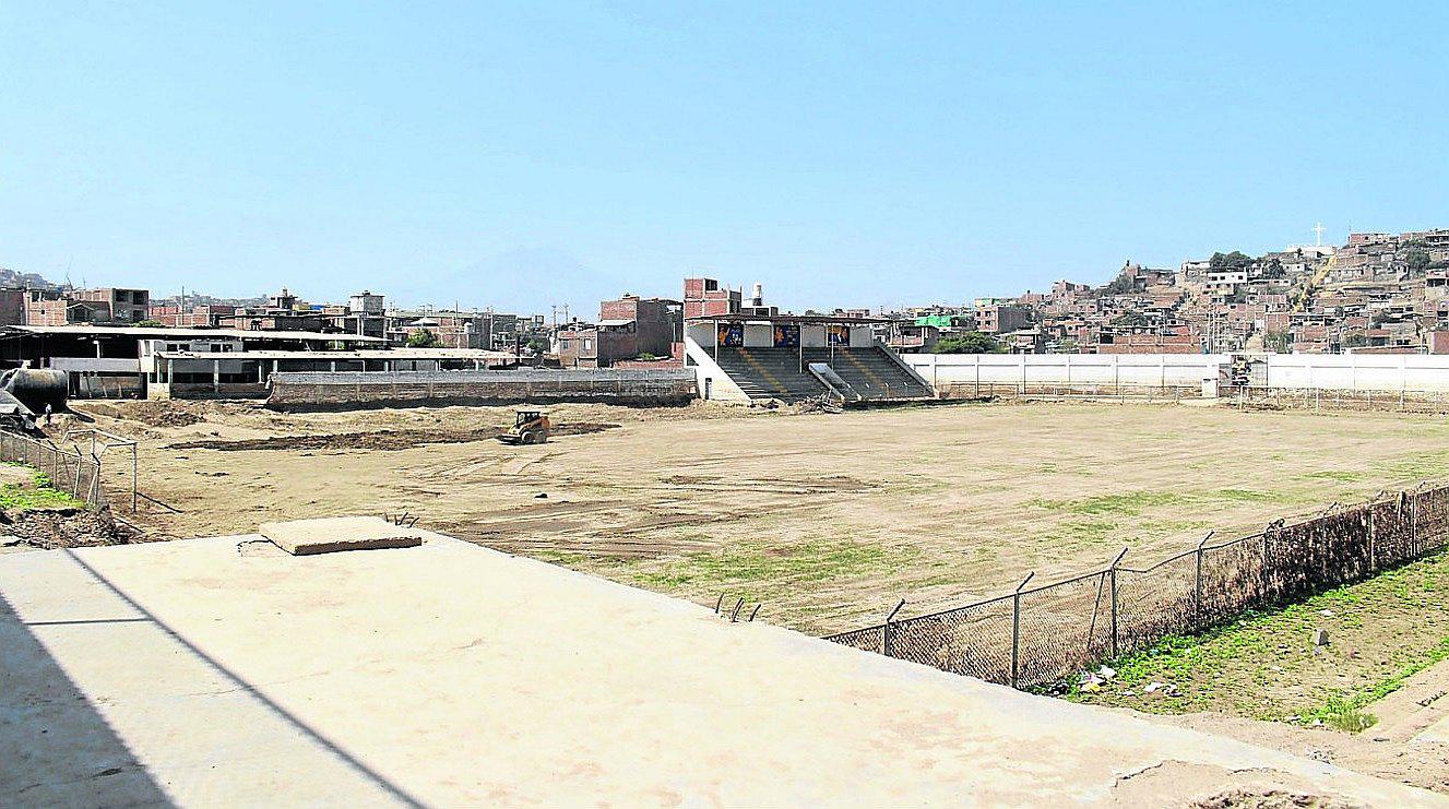 Rehabilitan estadio de El Porvenir luego de soportar siete huaicos (VIDEO) 