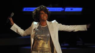 Actriz británica Naomi Ackie encarnará a Whitney Houston en una película musical