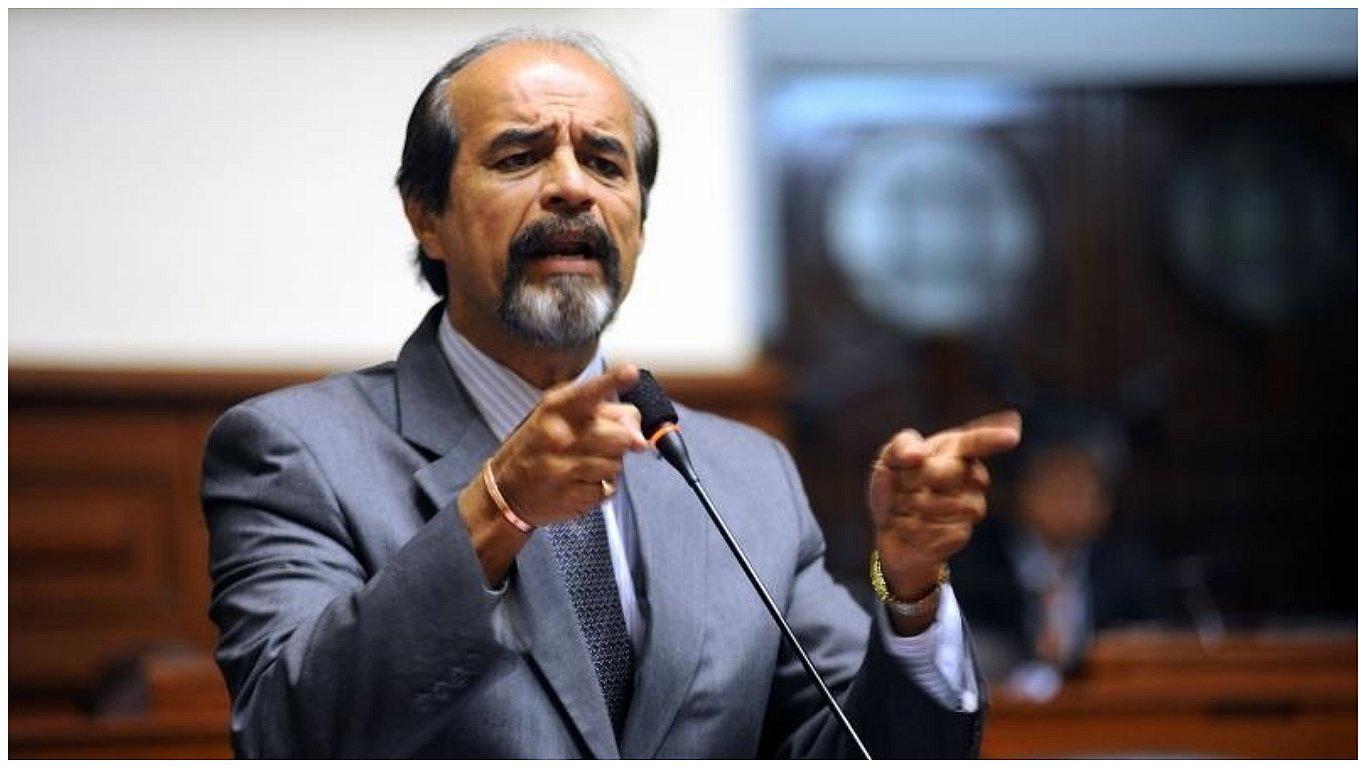 Congreso aprueba ley que prohíbe la publicidad estatal en medios privados (VIDEO)