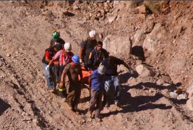 DOS MINERO MUEREN APLASTADOS EN EL INTERIR DE MINA EL REY SECOCHA-URASQUI