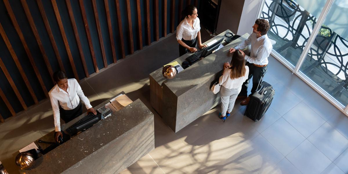 FOTO 3 | Hasta el momento se ha postergado el 10% de reservas hoteleras por coronavirus, según señaló Juan Stoessel, gerente general de la cadena hotelera Casa Andina. "El público está pasando sus reservas para junio o julio", señaló. (Foto: iStock)