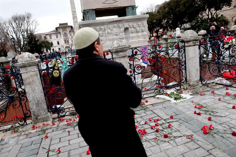 Estambul: Autor de atentado fingió ser víctima del Estado Islámico y dijo querer ir a Europa