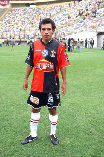 Gary Correa retorna